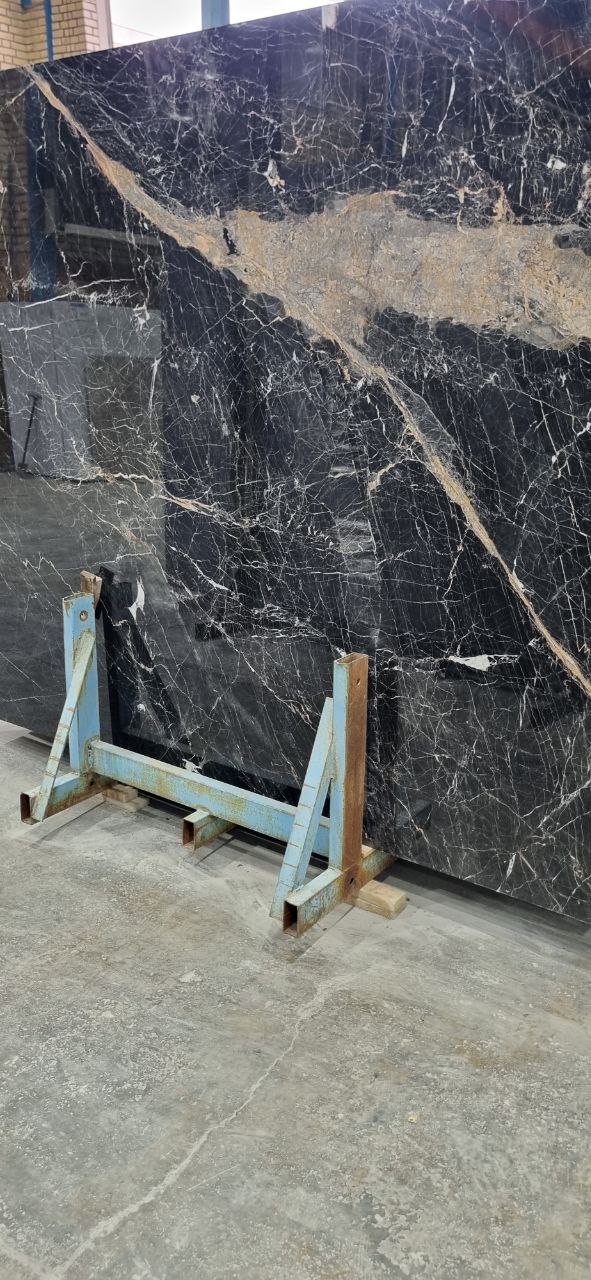 3D Black Marble - View 3