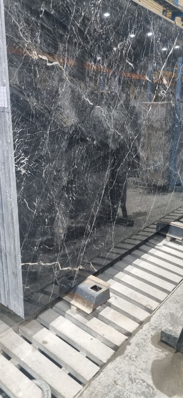 3D Black Marble - View 4