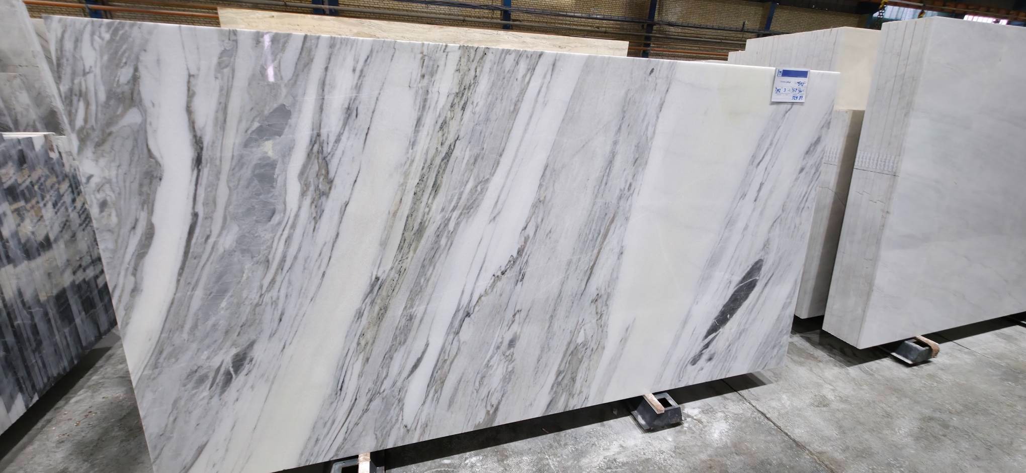 Panda White Marble - View 4